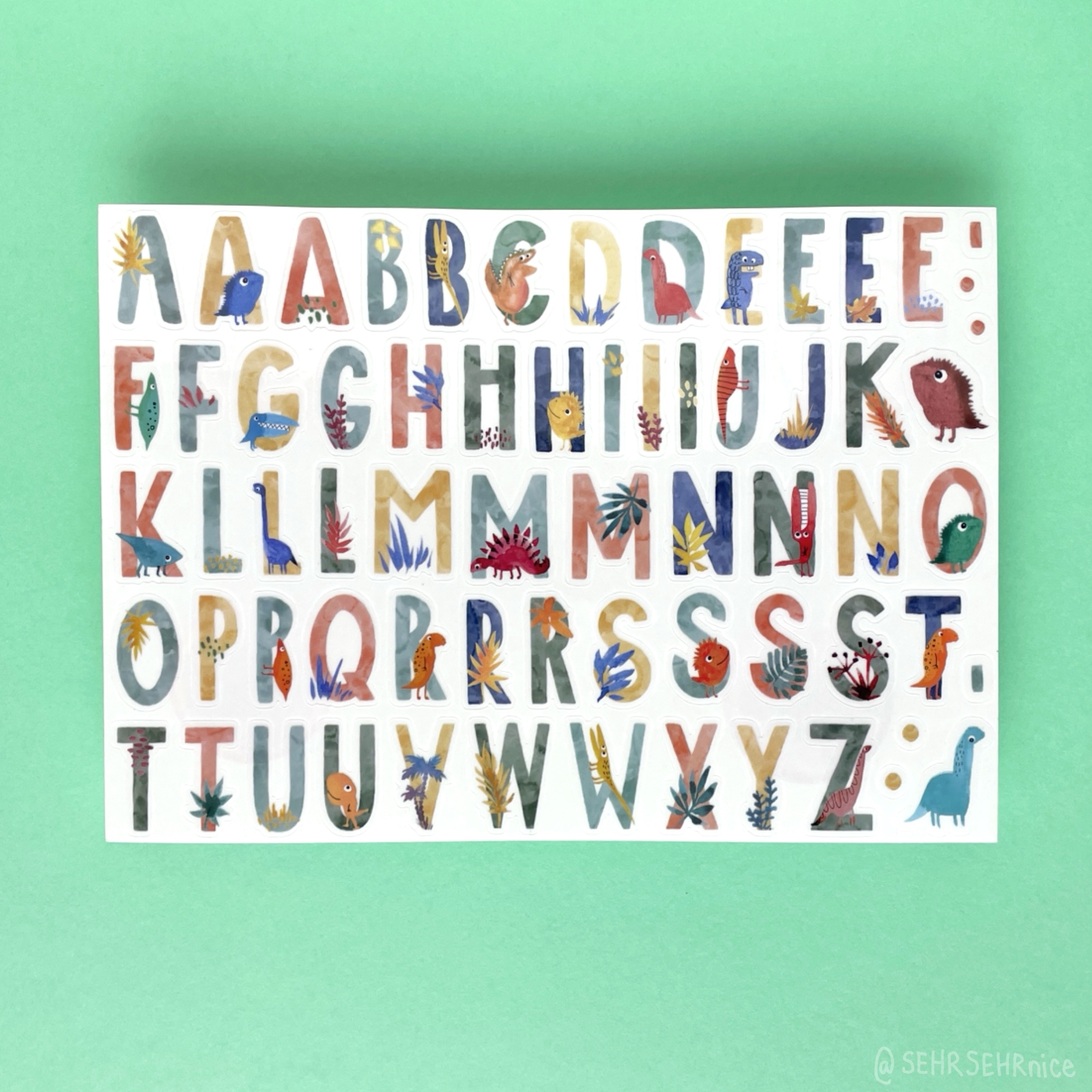 Buchstaben Aufkleber Graskarton, Graspapier, nachhaltig, umweltfreundlich, Postkarte, Vogel, Vögel, Rotkehlchen